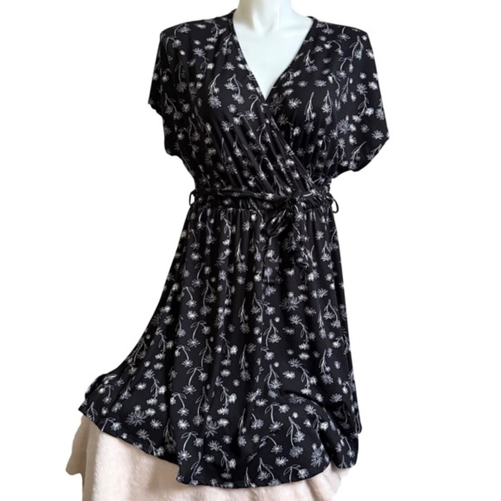 White Birch Floral Tie Dress Black‎ White V-Neck Womens XL